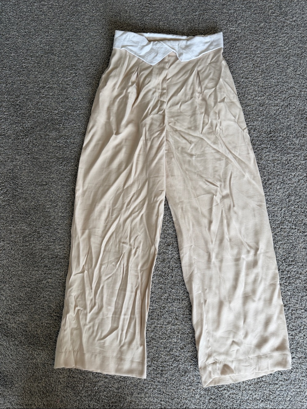 Bar III Beige Wide-Leg Pants with White Fold-Over Waistband